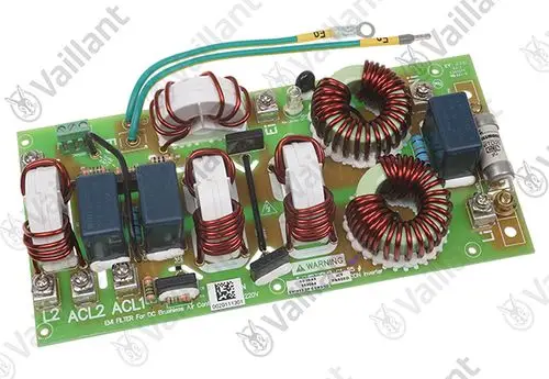 Vaillant Elektronikbaustein mit mehreren Spulen, Relais und Anschlüssen, entworfen als EMC Filter für den Betrieb in elektrischen Systemen.